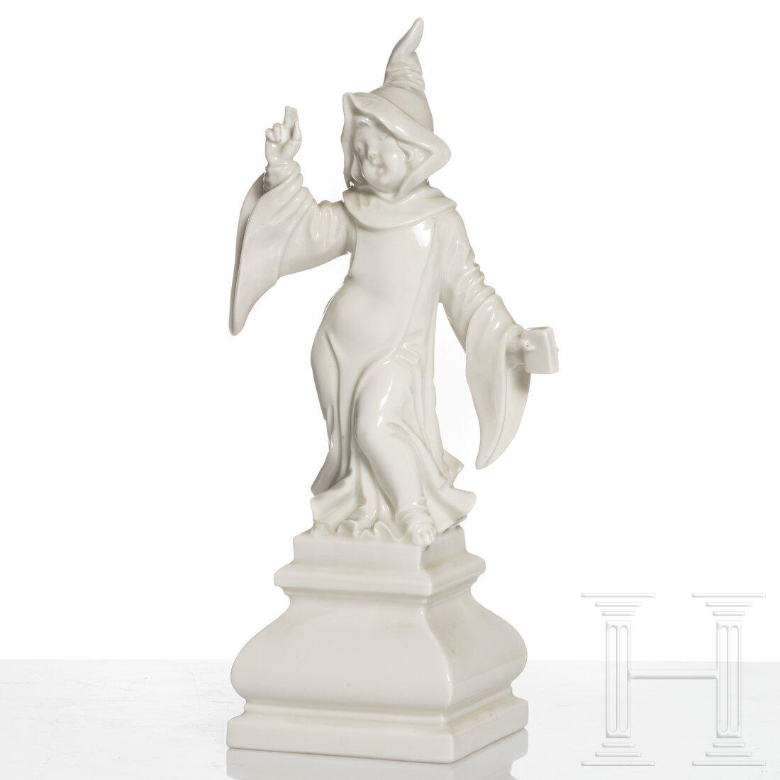 Porcelain Manufactory Allach - a "Muenchner Kindl": Porcelain Manufactory Allach - a "Muenchner Kindl" (Munich Child) figureAllacher "Münchner Kindl", Entwurf Prof. Theodor Kärner, Modellnummer "81". Weiße, glasierte Porzellanfigur des Wahrzeichens 