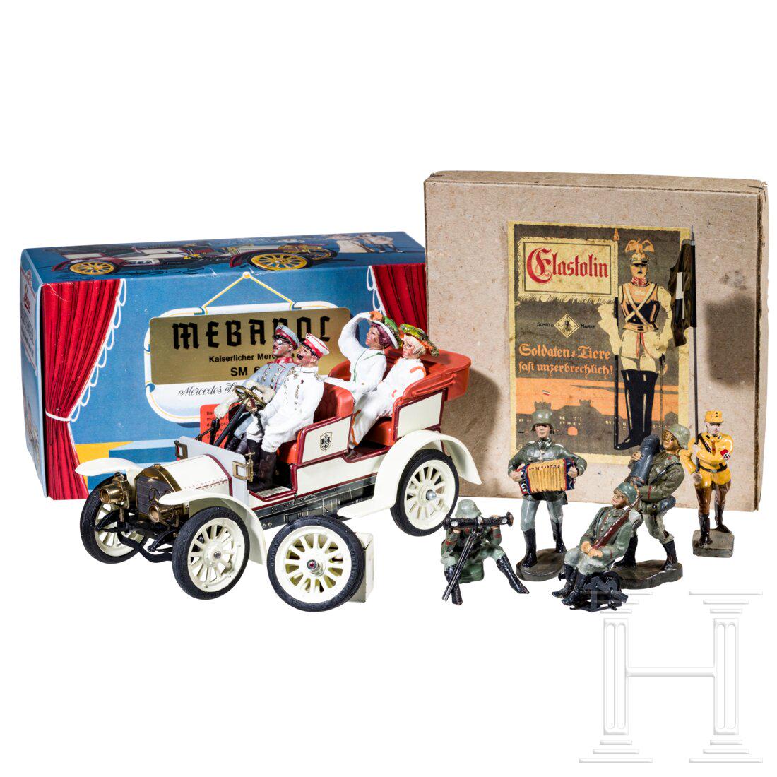 A Mebanol-Schuco Mercedes Simplex Car of the Emperor, special edition 1888 - 1988, with four figures: A Mebanol-Schuco Mercedes Simplex Car of the Emperor, special edition 1888 - 1988, with four figures and a box with Elastolin soldiersMebanol-Schuco, 80er Jahre, ein kaiserlicher Mercedes SM 600 Simpl