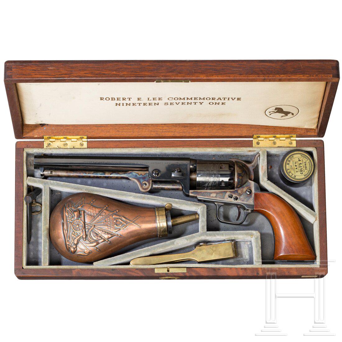 A cased US Colt 1851 Navy percussion revolver, Robert E. Lee Commemorative, circa 1970: A cased US Colt 1851 Navy percussion revolver, Robert E. Lee Commemorative, circa 1970Cal. .36(BlackPowder), SN. 3769 REL, blanker 7½"-Oktagonallauf. Nummerngleich, sechsschÃ¼ssig. GÃ¼ltige