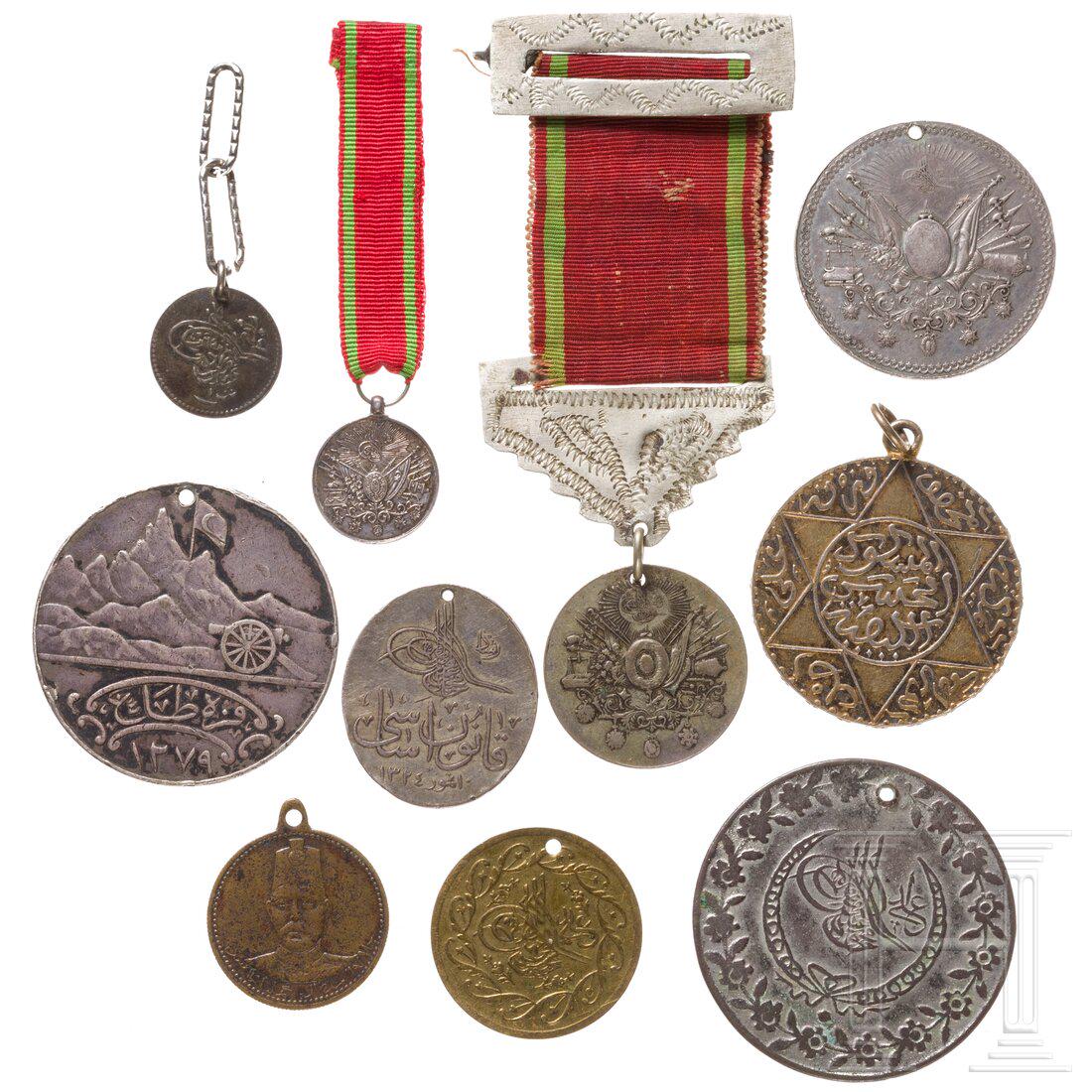 Ten Turkish medals, 19th/20th century (1 of 3)