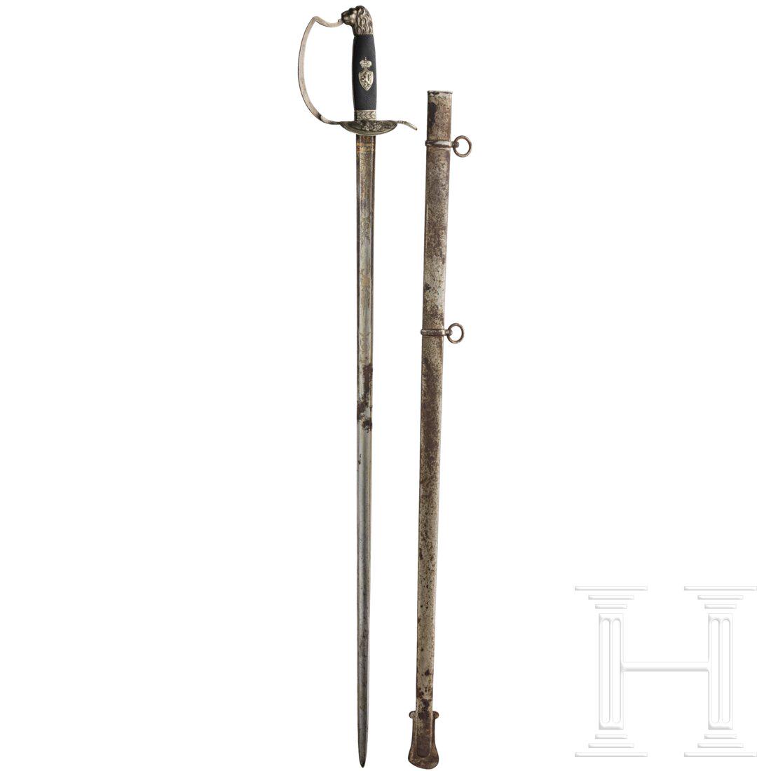 A Bohemian official's small sword, 1st quarter of the 19th century: A Bohemian official's small sword, 1st quarter of the 19th centuryGerade Klinge Ã la Montmorency, die untere HÃ¤lfte geÃ¤tzt und mit Resten von Vergoldung. Silbernes BÃ¼gelgefÃ¤ÃŸ mit ter