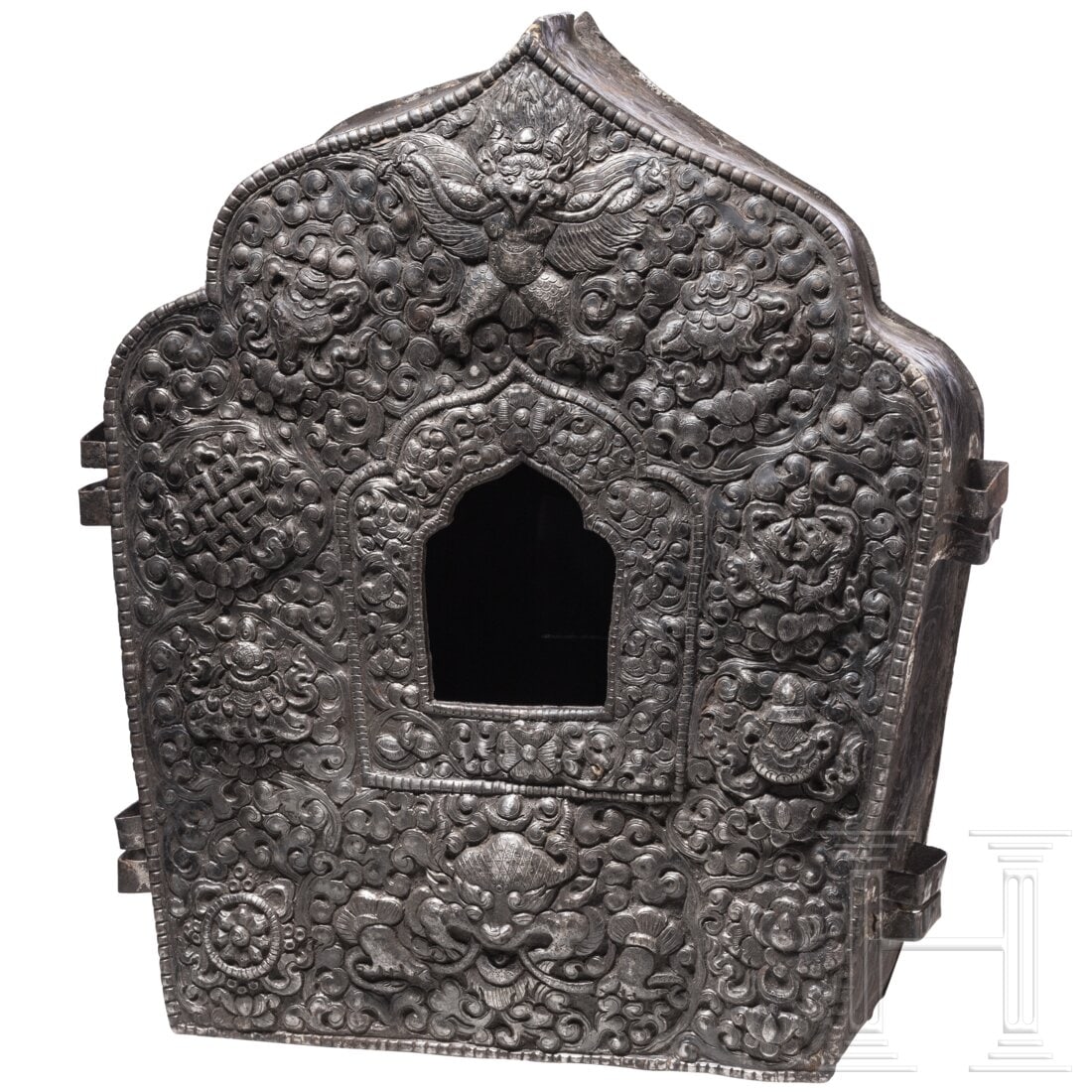 A Tibetan gau, 19th century (1 of 3)