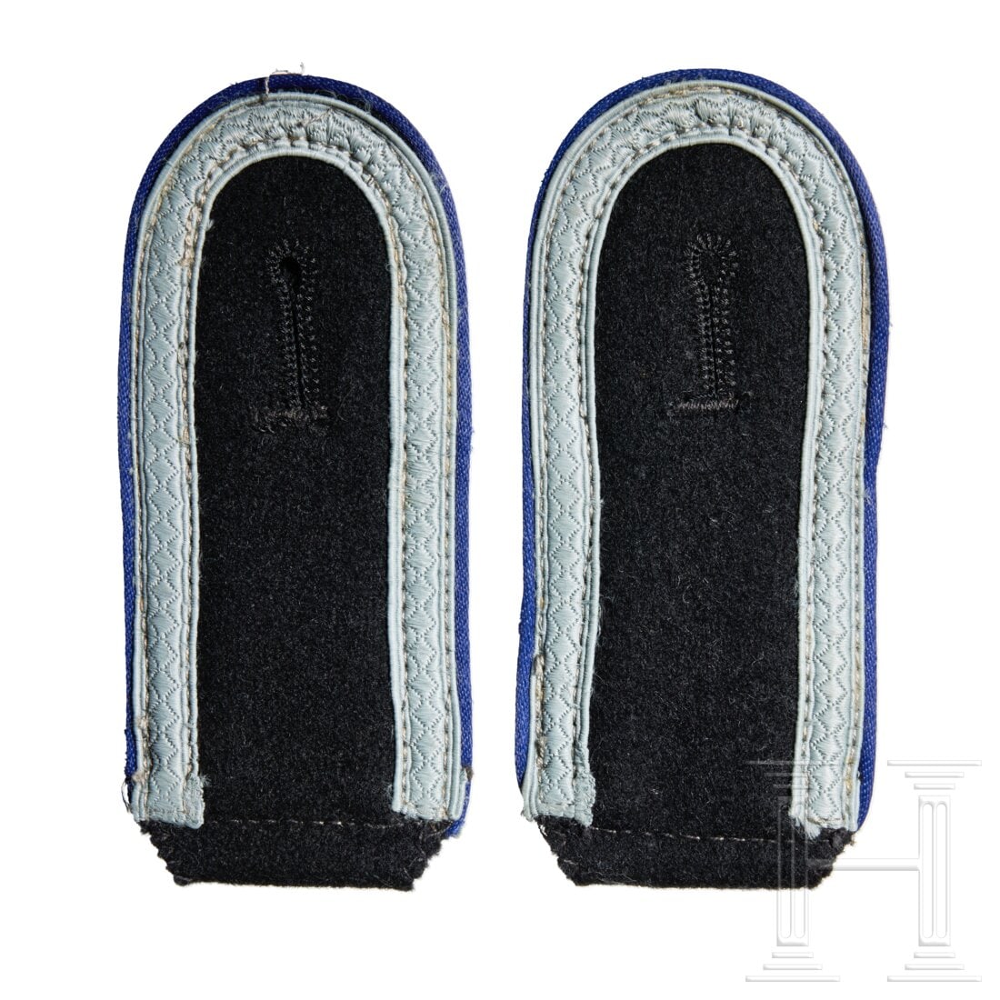A Pair of Shoulder Straps for an SS-SchÃ¼tze of Medical: A Pair of Shoulder Straps for an SS-SchÃ¼tze of MedicalBlack cloth strap and tongue with dark blue rayon piping, matte-grey litze of diamond pattern, reverse blue-grey.USA lot - more info hereCondit