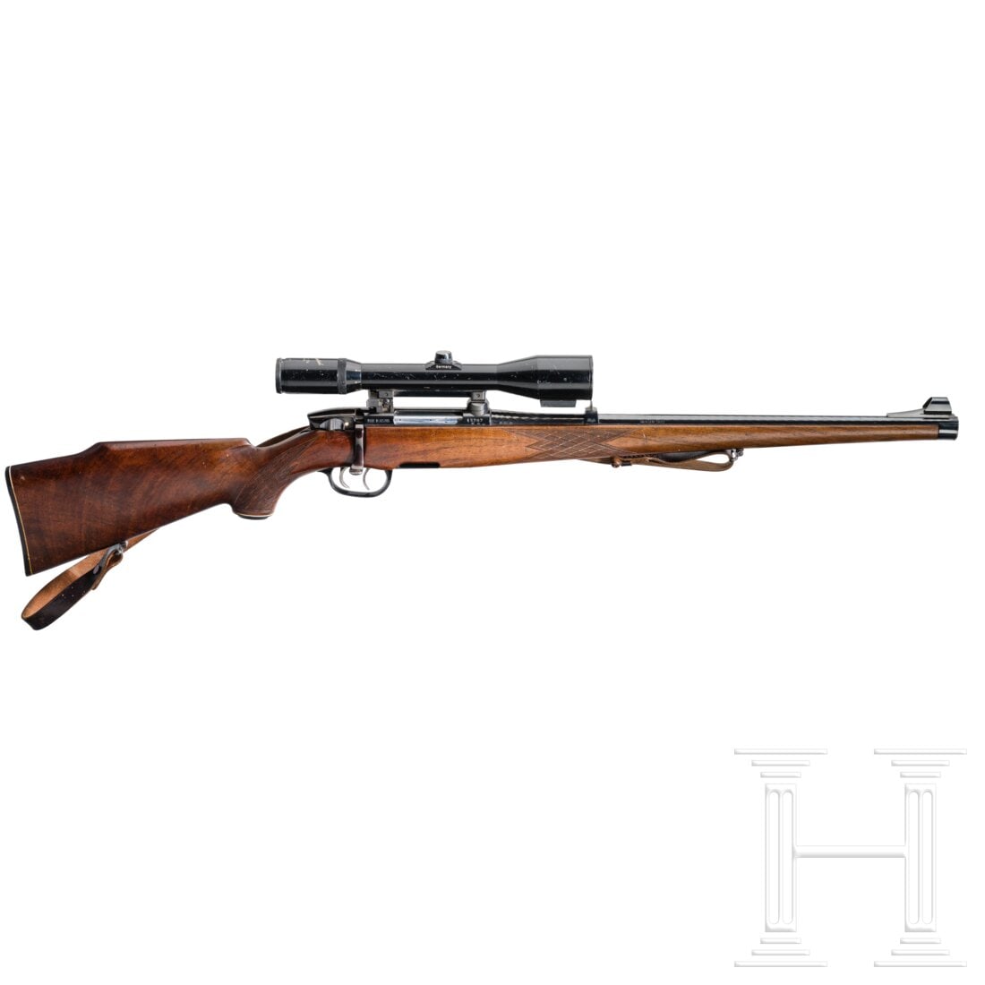 Steyr-Mannlicher Mod. L repeating rifle: Steyr-Mannlicher Mod. L repeating rifleCal. 5,6x57, SN. 13207, blanker Lauf, Länge 50 cm. Standvisier mit Perlkorn. Österr. Beschuss 1969. Dt. Stecher. Seitliche Sicherung. Hochglanzbrünierung mit