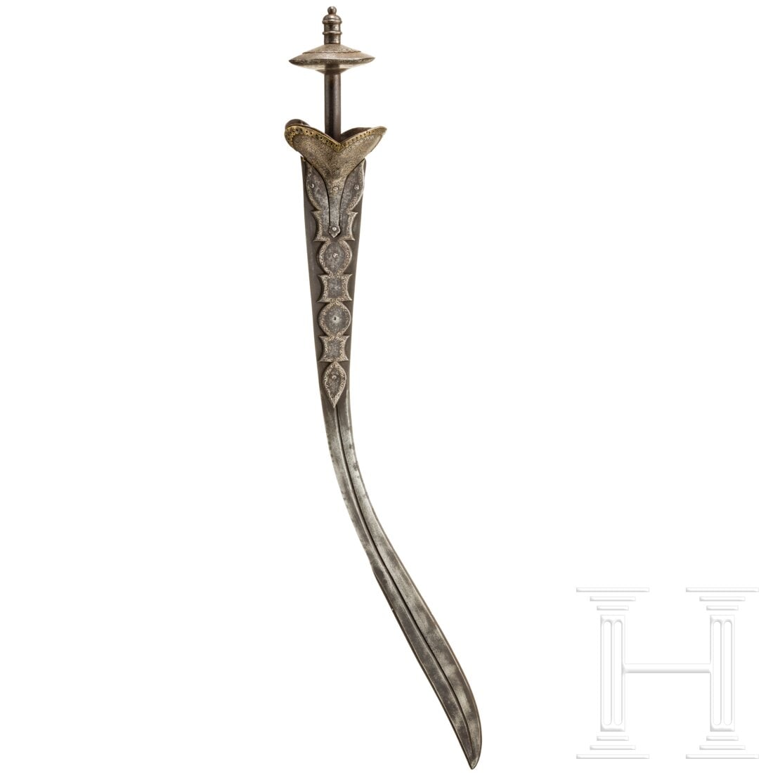 A large Indian khanda, 19th century (1 of 4)