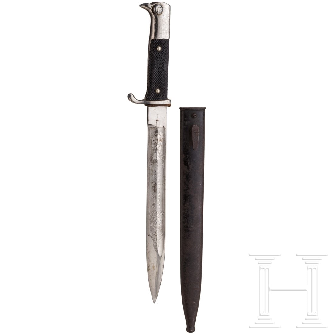 A KS 98 single-etched (biplane) dress bayonet, maker Siegfried Waffen, E. Pack & Söhne, Solingen: A KS 98 single-etched (biplane) dress bayonet, maker Siegfried Waffen, E. Pack & Söhne, SolingenVernickelte Klinge mit Herstellermarke, terzseitig geätzte Kartusche "Zur Erinnerung an meine Dienstze