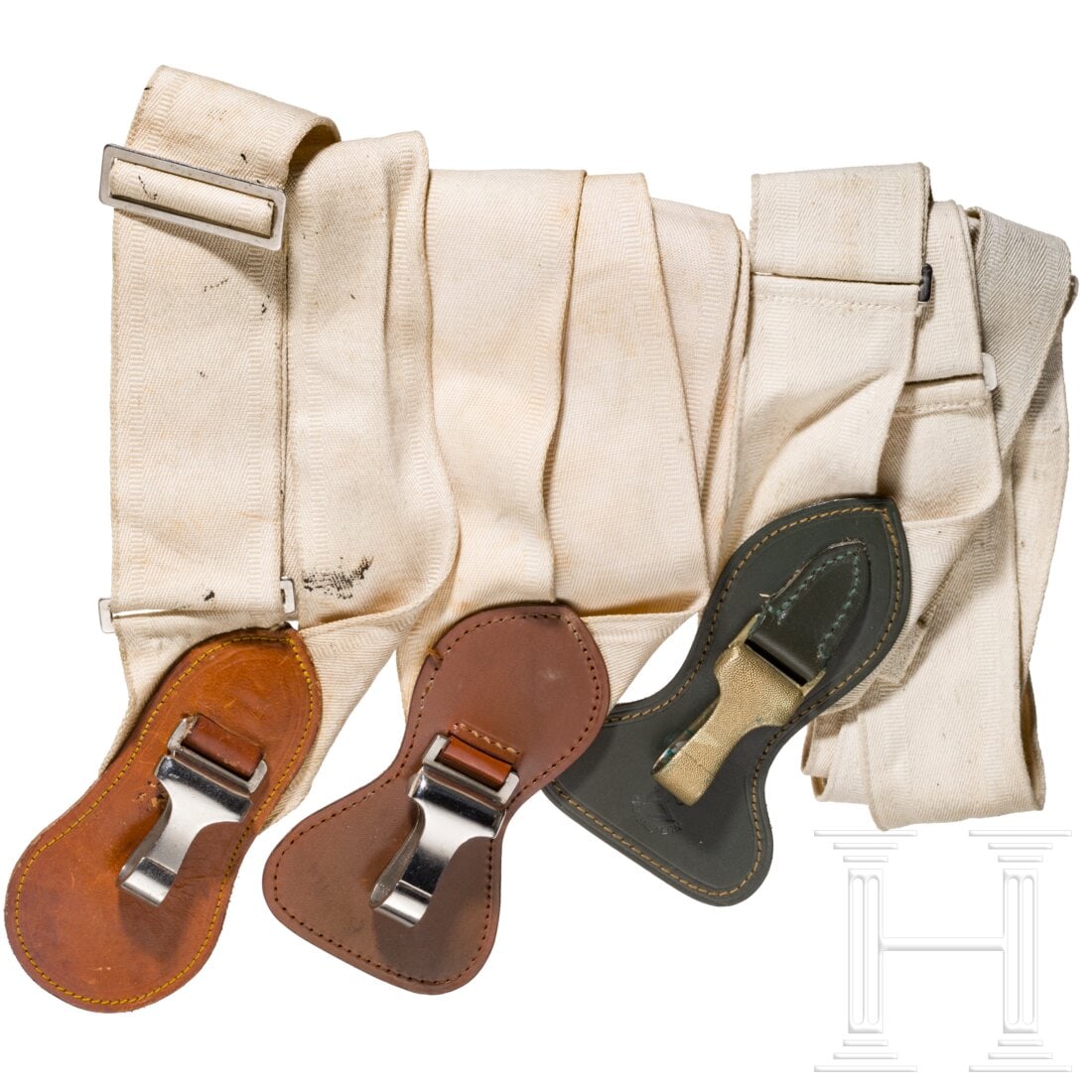 A shoulder strap with hanger (Lüneschloss) for a hunting hanger and two for a sabre (1 of 3)