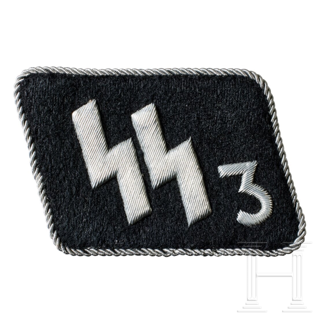A Right Collar Tab with Runes for SS VT Officers "Der Führer" (1 of 2)