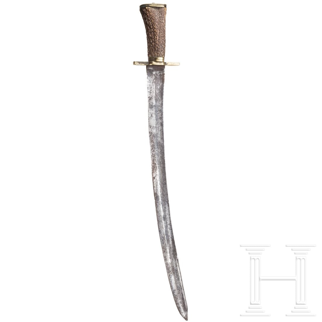 A German hunting sabre, 19th century: A German hunting sabre, 19th centuryZusammengestellt. Kräftige, leicht gekrümmte Rückenklinge (ungemarkt, scharf, narbig) mit beidseitiger Hohlbahn, angedeutete Pandurenspitze, Rückenschneide. Mes