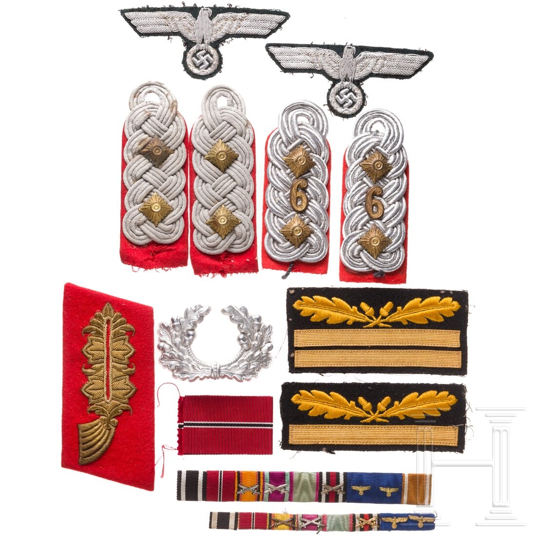 Lieutenant General Erich Schopper - cloth insignia: Lieutenant General Erich Schopper - cloth insigniaEin einzelner Kragenspiegel für Generale, zwei einzelne Rangabzeichen für die Sonderbekleidung, zwei Paar Schulterstücke als Oberst der Artillerie,