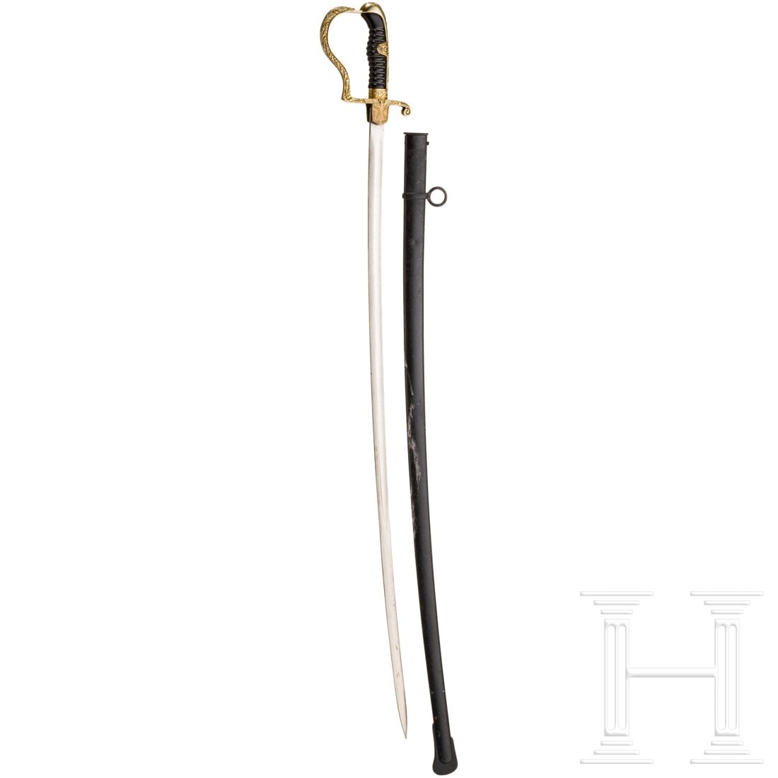 An army officer's sabre: An army officer's sabreBeidseitig gekehlte Klinge ohne Herstellerlogo. Vergoldetes Bügelgefäß (das Hakenkreuz grob entfernt, mit Goldbronze nachgestrichen - the swastika crudely removed, repainted 