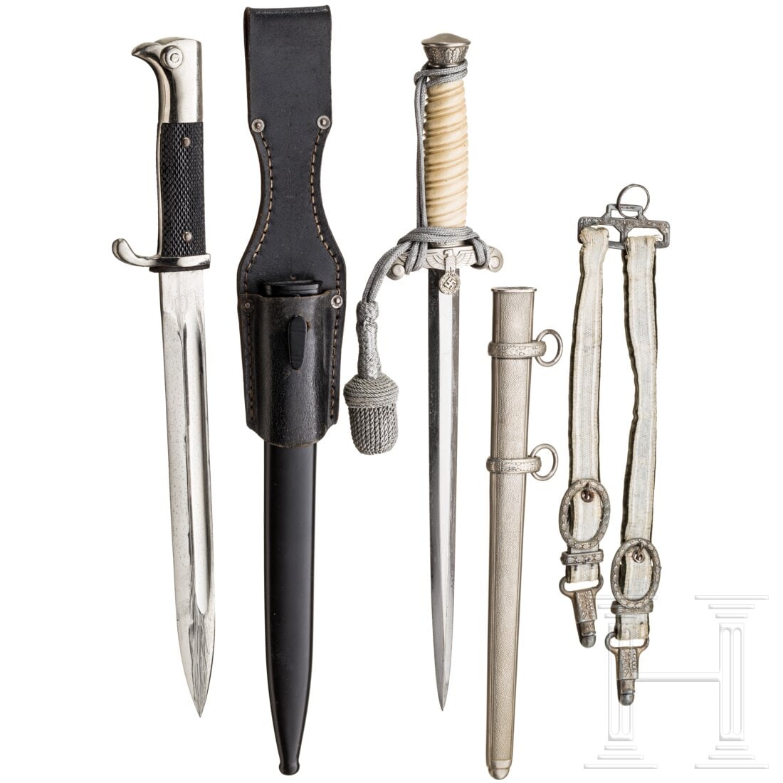 An M 35 dagger for army officers, complete with portepee and hangers: An M 35 dagger for army officers, complete with portepee and hangersKlinge ohne Herstellerbezeichnung. Versilberter Knauf und Parierstange, weißer Galalithgriff (beschädigt), silbernes Portepee. Ver
