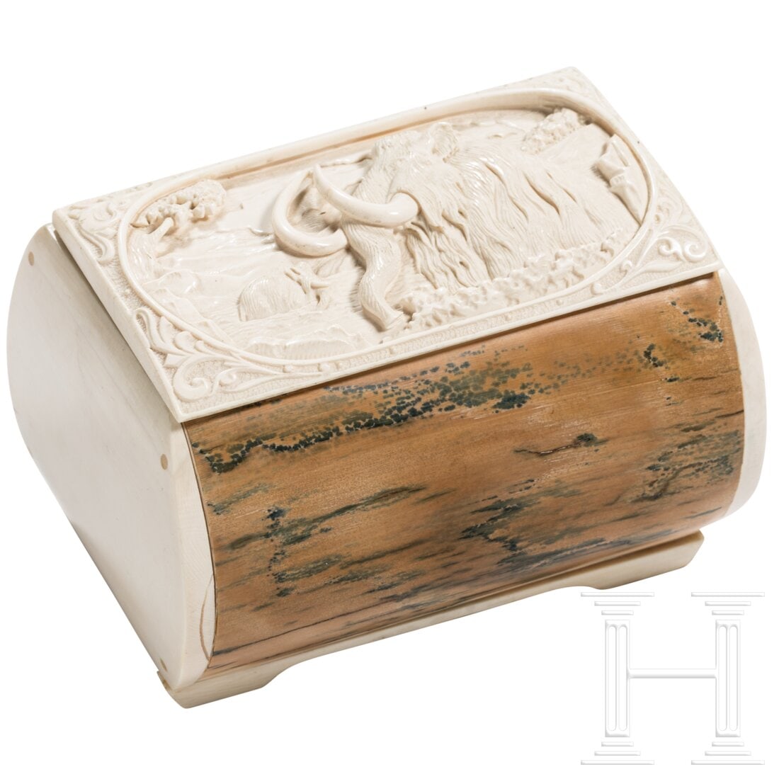 A German mammoth ivory box, 20th century (1 of 4)