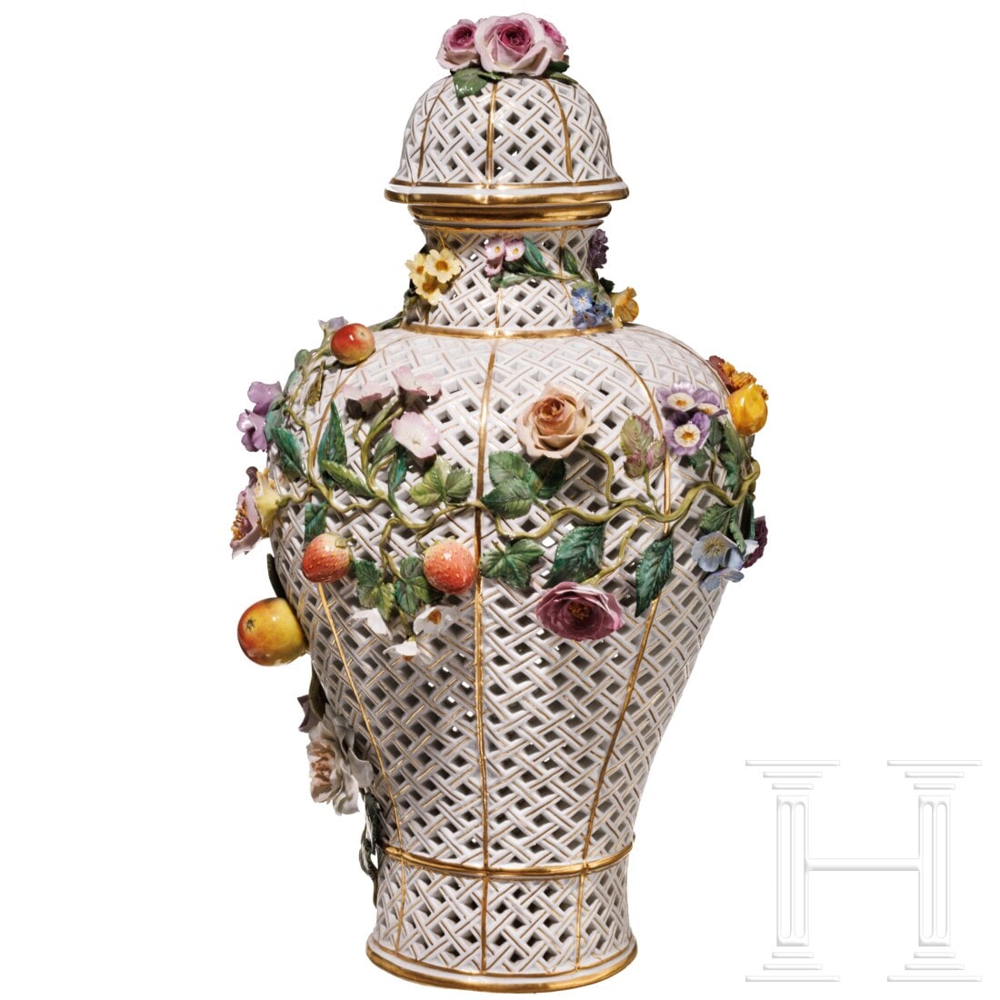 A flower-encrusted lidded potpourri vase, Meissen, circa 1890 (1 of 7)