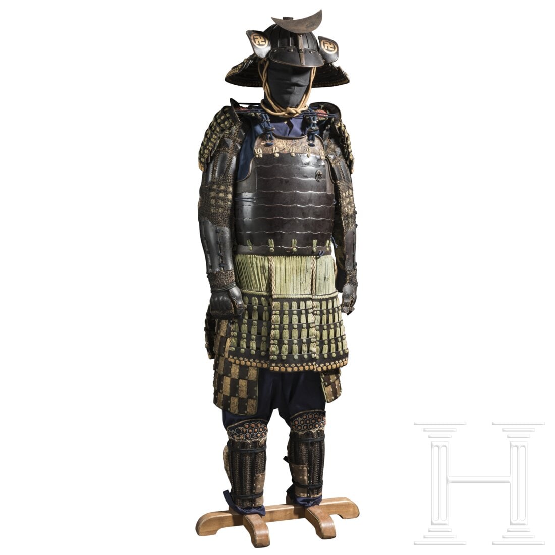 A Japanese okegawa do gusoku, mid-Edo period (1 of 12)