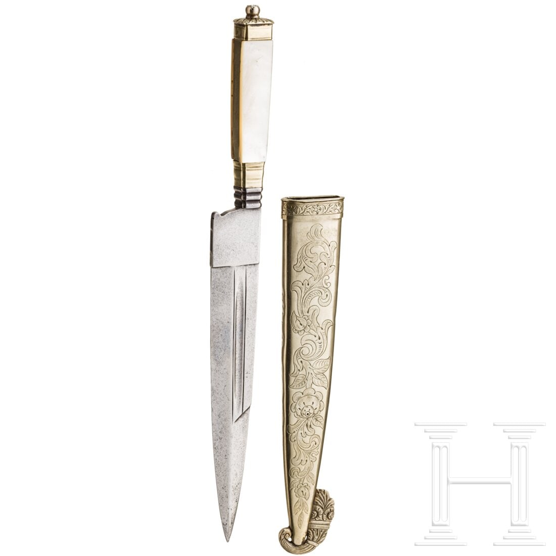 An Argentinian Gaucho knife, circa 1900 (1 of 2)