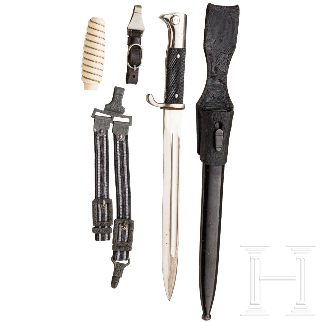 Dress bayonet KS98 (Eickhorn) with frog, SA and LW dagger hangers as well as a LW handle: Dress bayonet KS98 (Eickhorn) with frog, SA and LW dagger hangers as well as a LW handleVernickelte Klinge mit Herstellermarke, vernickeltes Gefäß mit schwarzen, gewaffelten Kunststoffgriffschalen,