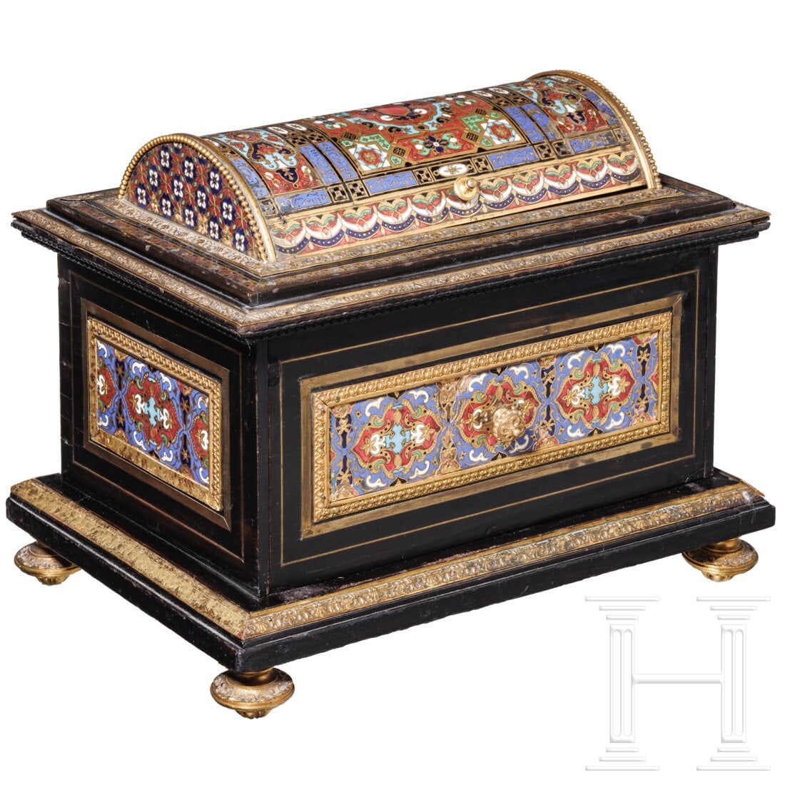 A Spanish casket with enamelled decoration, circa 1880: A Spanish casket with enamelled decoration, circa 1880Korpus aus ebonisiertem Palisander auf vier veschraubten Messingfüßen, vs. herausziehbare Lade, auf der Oberseite versenkbarer Pultdeckel aus Me