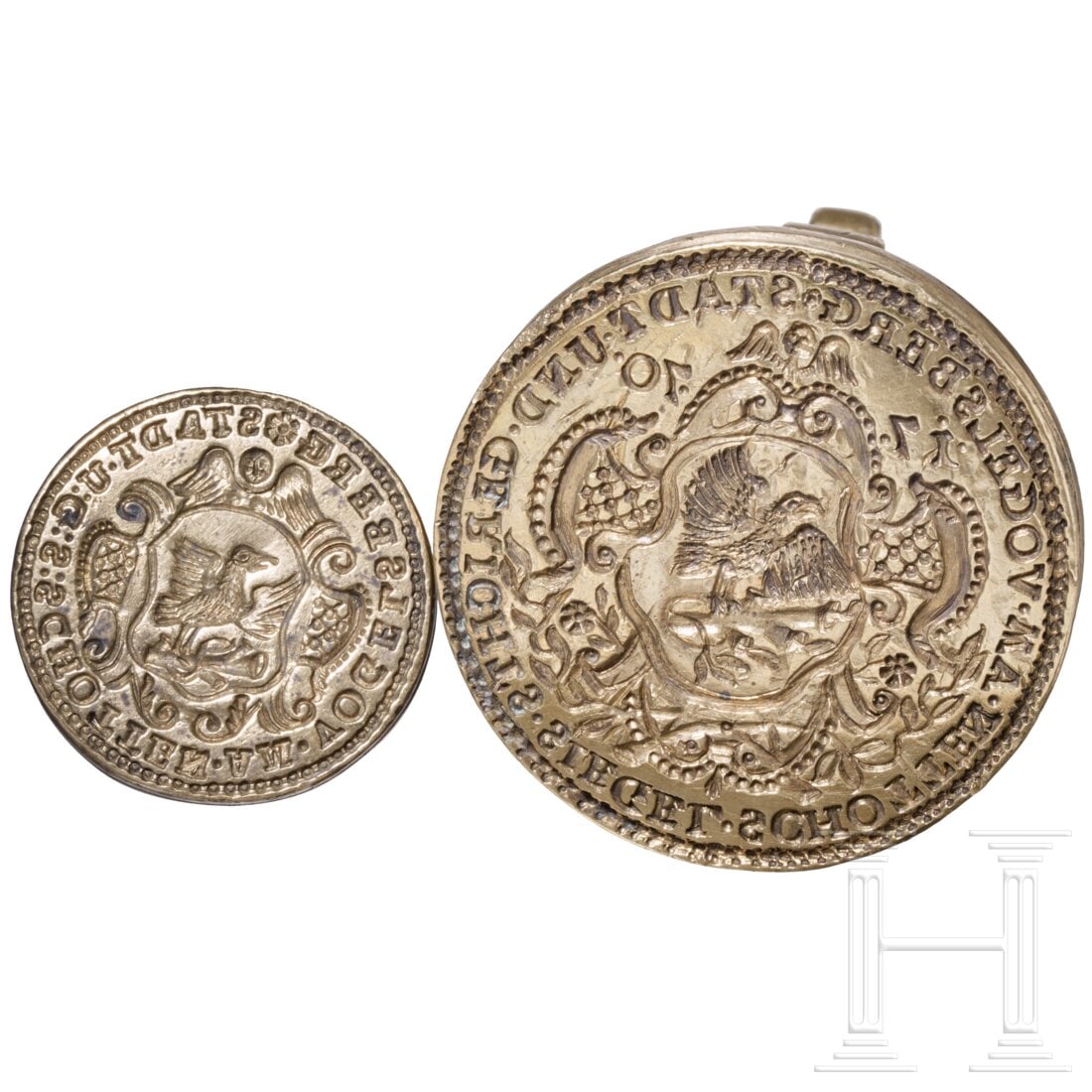 Two seals of the town of Schotten, German, dated 1770: Two seals of the town of Schotten, German, dated 1770Kräftige, entlang des Randes stark eingezogene Matrix aus Messing mit tief geschnittenem Siegelfeld. Darin das verzierte und auf 1770 datierte Sta