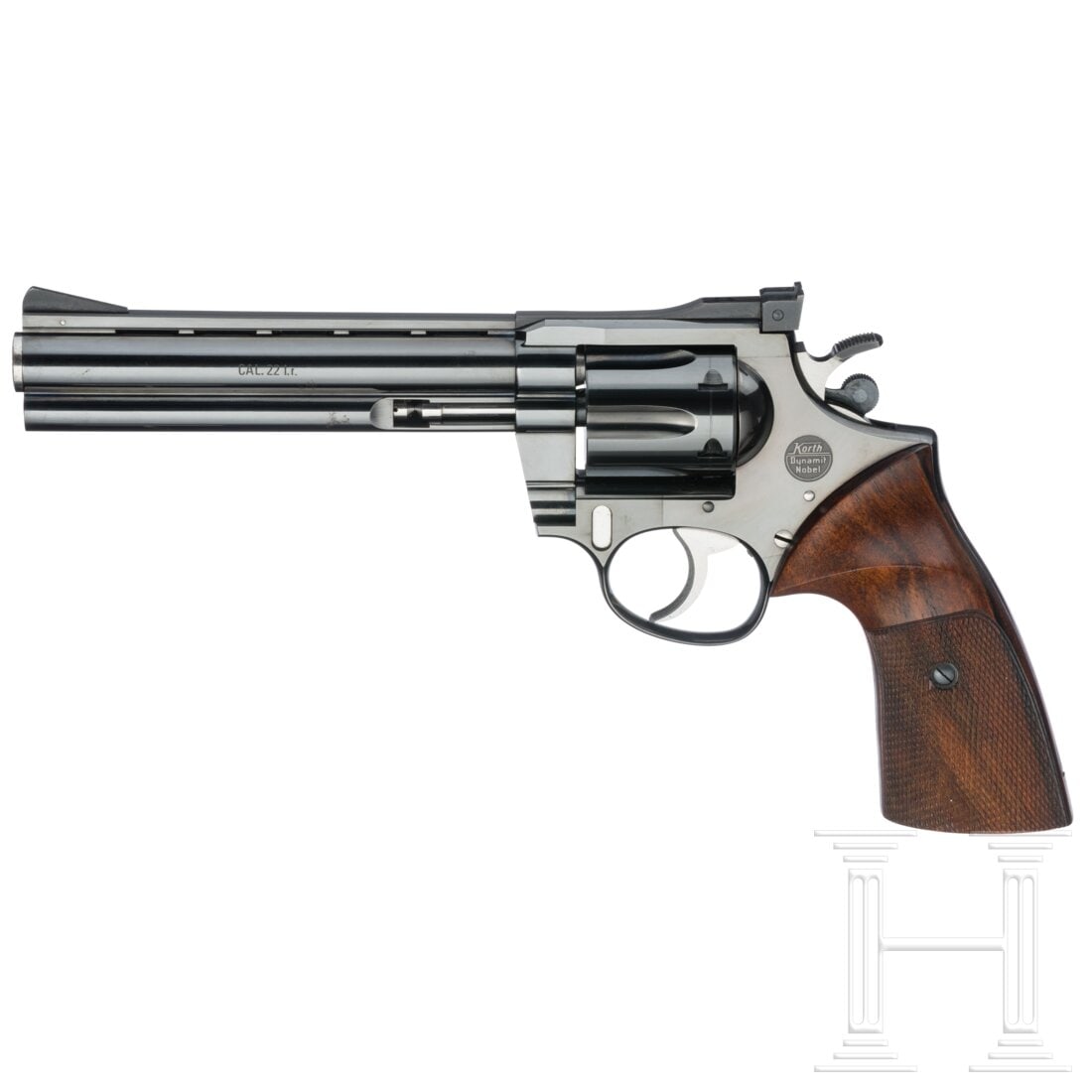 Korth Sporting Model, 6": Korth Sporting Model, 6"Cal. .22lr, SN. 31120, matching numbers. Barrel length 150 mm (6"), bright bore. Six shots. Extra weight under the barrel. German proof marks 1977. Adjustable rear sight. On th