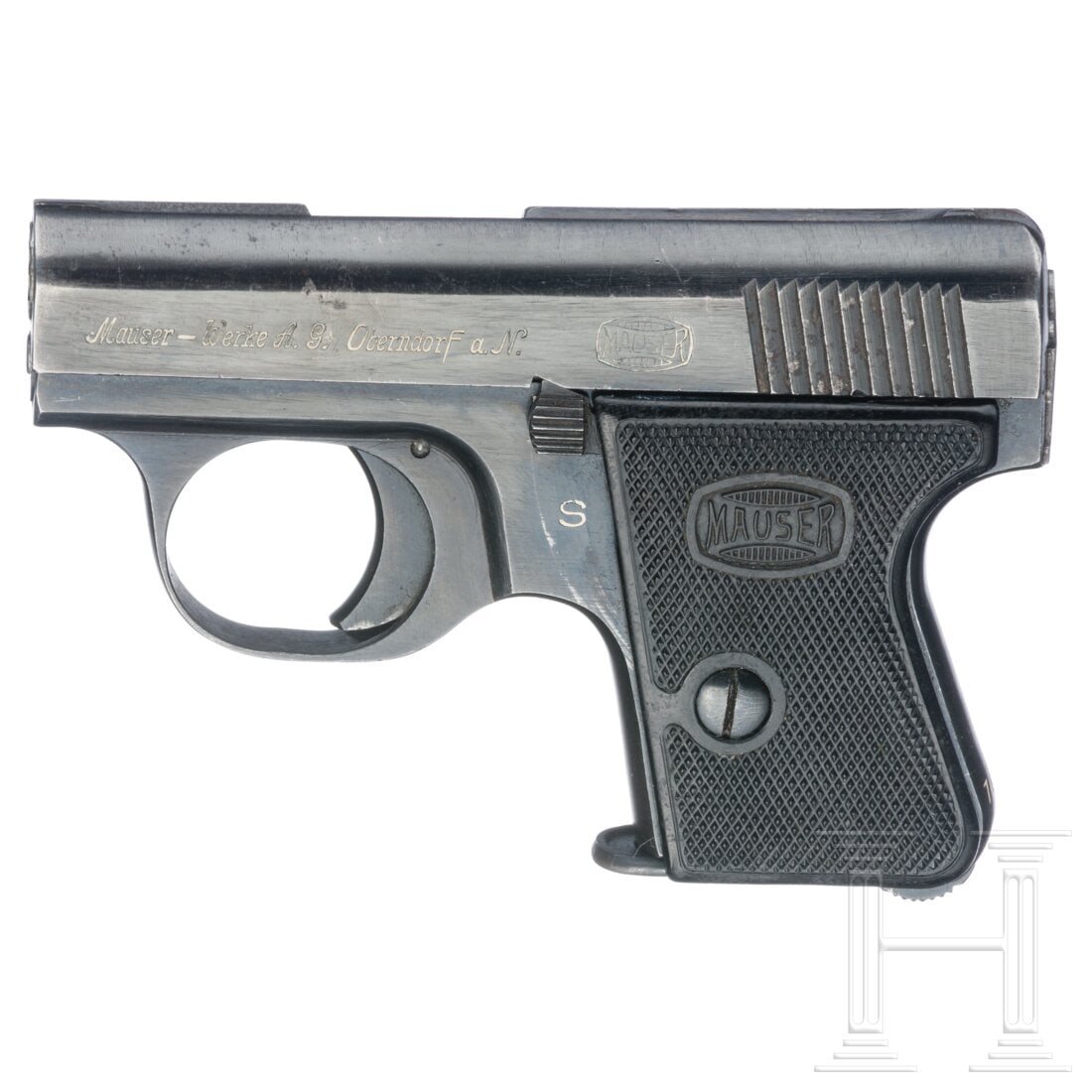 A Mauser Mod. W.T.P. 2, French occupation, 1945: A Mauser Mod. W.T.P. 2, French occupation, 1945Cal. 6,35mmBrowning, SN. 746, nummerngleich. Blanker Lauf. Standardbeschriftung links am Verschluss, rechts Modellbezeichnung "W.T.P. - 6,35 - D.R.P.".