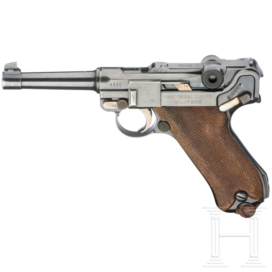 A Luger m/23 by DWM: A Luger m/23 by DWMCal. 7,65mmLuger, SN. 6216h, nummerngleich inkl. Schlagbolzen und Griffschalen. Stellenweise rauer Tikkakoski-Lauf, Länge 98 mm. Achtschüssig. Hülsenkopf ohne Beschriftung. Vorde