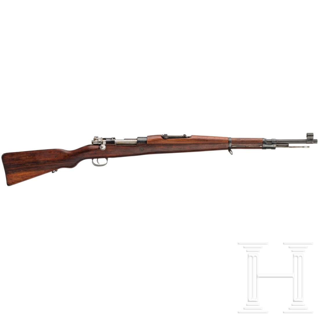 A Preduzece 44 Mod. 24/47: A Preduzece 44 Mod. 24/47Cal. 8x57JS, SN. K4686, nicht nummerngleich. Fünfschüssig. Blanker Lauf. Deutscher Beschuss 1992. Hülsenkopf mit jugoslawischem Wappen, links "M24/47", an der Führung "Pre