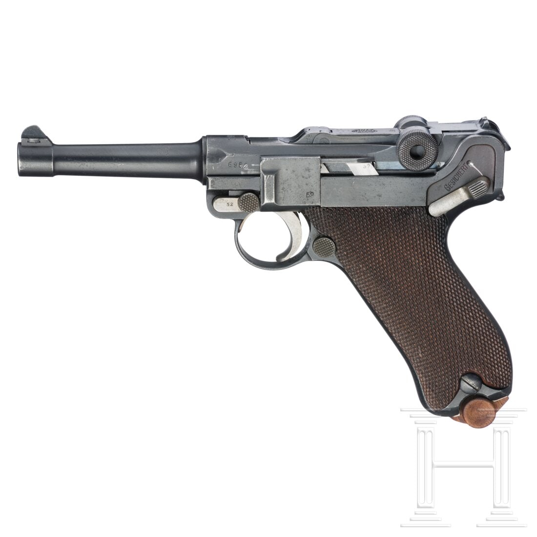 A DWM Luger, 1913 (1 of 3)