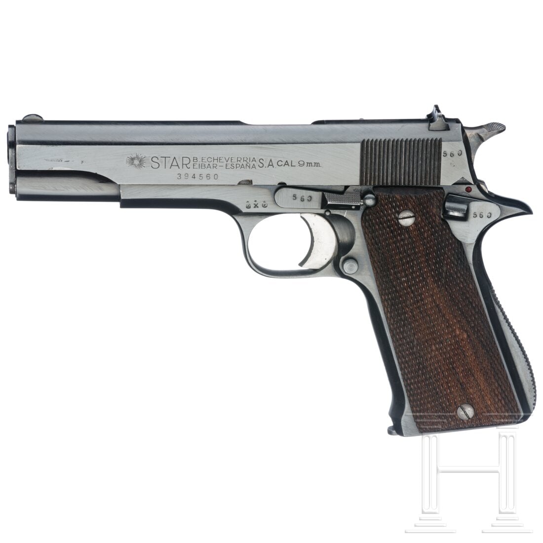 A Star Mod. SA: A Star Mod. SACal. 9mmLuger, SN. 394560, nummerngleich einschl. Magazin. Fast blanker Lauf, Länge 125 mm. Achtschüssig. Spanischer Beschuss. Links Standardbeschriftung. Vollständige Brünierung. Vo