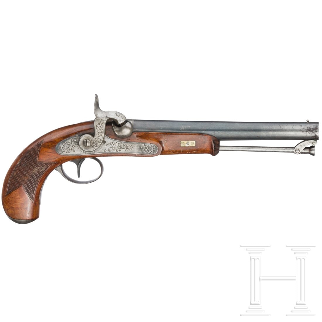 An Austrian officer's pistol by A.Kainz in Stockerau, ca. 1840/50: An Austrian officer's pistol by A.Kainz in Stockerau, ca. 1840/50Runder, leicht konischer Lauf mit originaler Bläuung. Vierfach gezogene Seele im Kaliber 14 mm. Schwanzschraubenblatt und Schloss mit 