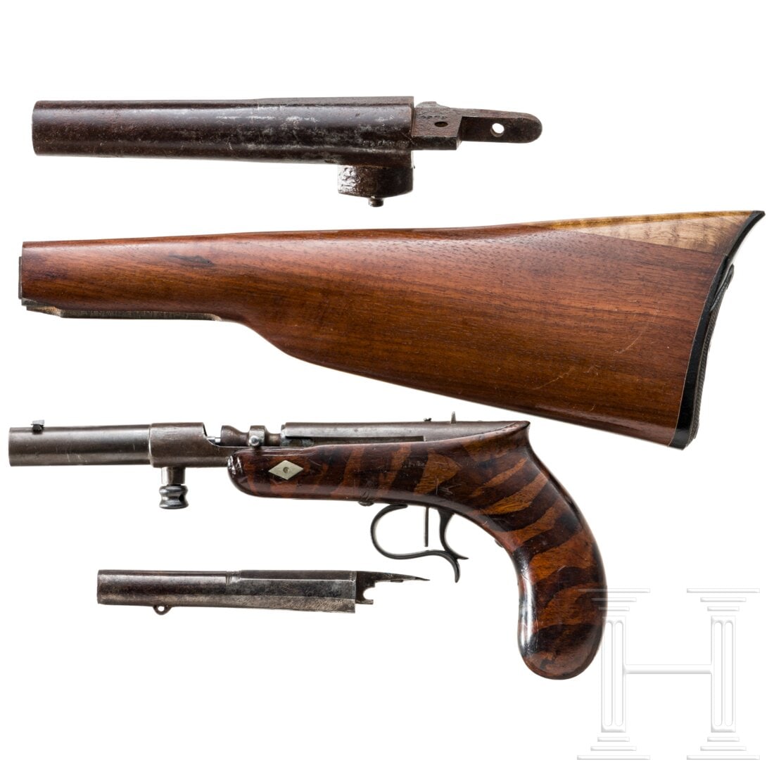 A collection consisting of a percussion pistol and accessories, 19th/20th century: A collection consisting of a percussion pistol and accessories, 19th/20th centuryPerkussionspistole mit abnehmbarem Lauf. Glatte, raue Seele im Kaliber 5 mm. Länge 30 cm.Schwerer oktagonaler, in rund