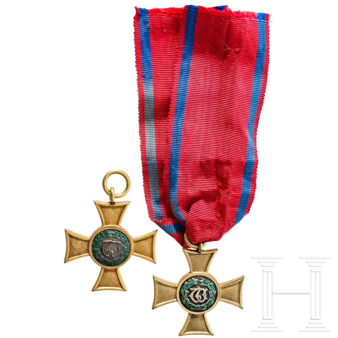 Two long service awards for 25 Years of Service, 1891: Two long service awards for 25 Years of Service, 1891Jeweils Kreuze aus vergoldeter Bronze, das vs. Medaillon teils emailliert. Eines ohne Band. Condition: II