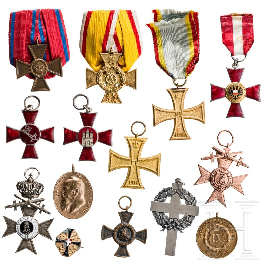 Thirteen awards: Thirteen awardsBayrisches MVK 2. Klasse mit Krone und Schwertern, Hanseatenkreuze von Hamburg, Bremen und Lübeck, Kreuz für Treue Dienste der Landwirtschaftkammer der Provinz Hannover, u.a. teils be
