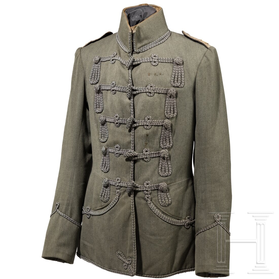 A field grey Attila for officers of the Leib-Husaren, circa 1910-1918: A field grey Attila for officers of the Leib-Husaren, circa 1910-1918Field-grey gabardine with dull grey lacing, interwoven in black, rosettes and taggles. Two hip pockets with grey edges. Stitched sh