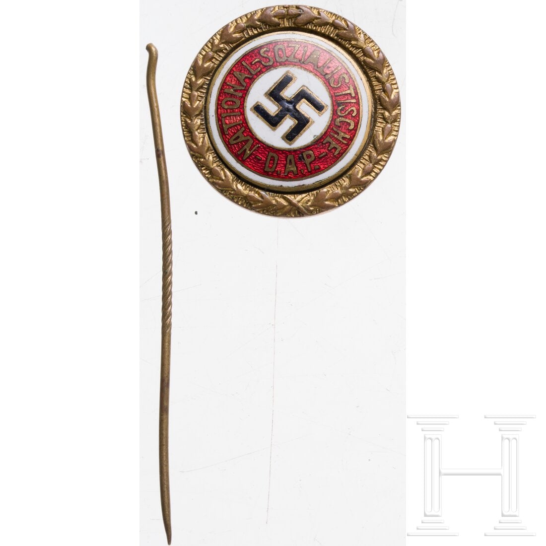 A Golden NSDAP Party Badge "69245", small type: A Golden NSDAP Party Badge "69245", small typeBuntmetall vergoldet, emaillierte Vorderseite, rückseitig die Verleihungsnummer "69245", an langer vertikaler Nadel, für den Träger so angefertigt. Alt