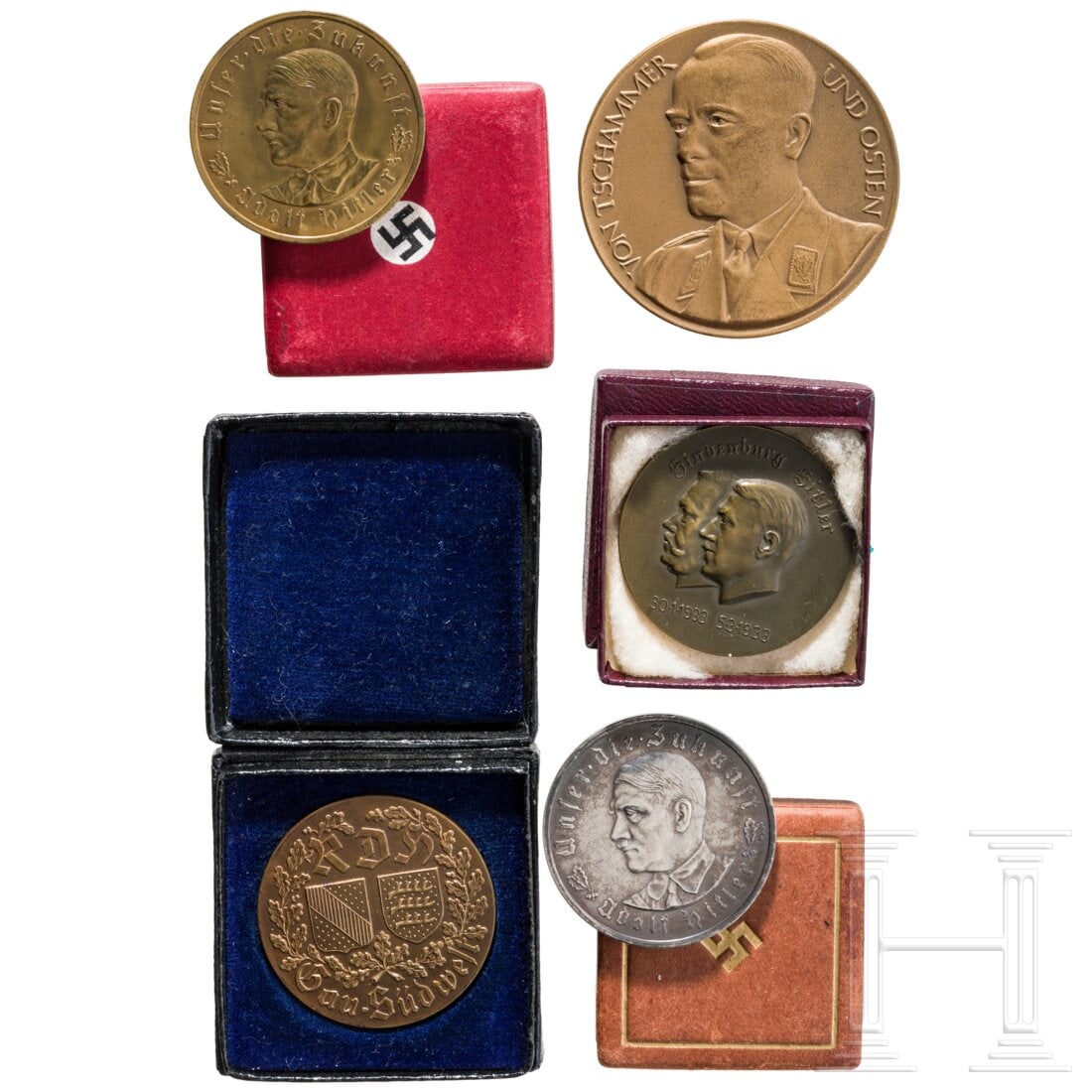 A collection of plaques/medals (non-portable): A collection of plaques/medals (non-portable)Reichsverband für das Deutsche Hundewesen (RDH), bronze Medaille "Für gute Leistung", ausgegeben vom Gau Südwest, im Etui. Bronzemedaille des