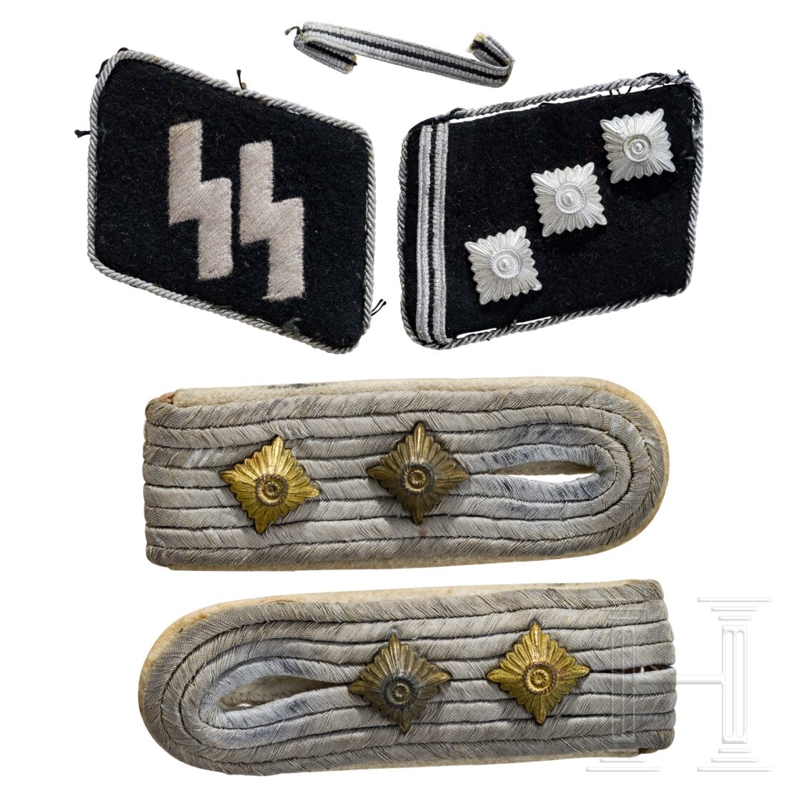 Hauptsturmführer Walter Frank - cloth insignia (1 of 2)
