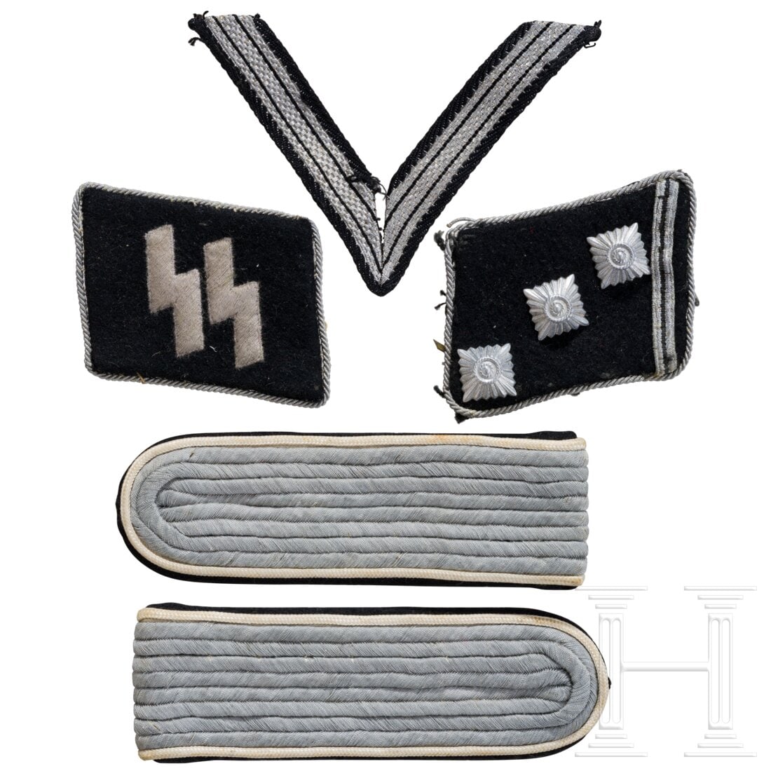 Hauptsturmführer Walter Frank - Cloth insignia (1 of 2)