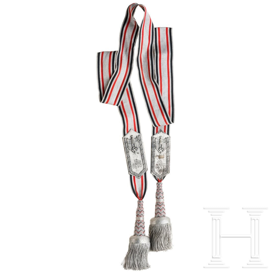 A banderole for flags and standards of all branches of the armed forces (1 of 6)