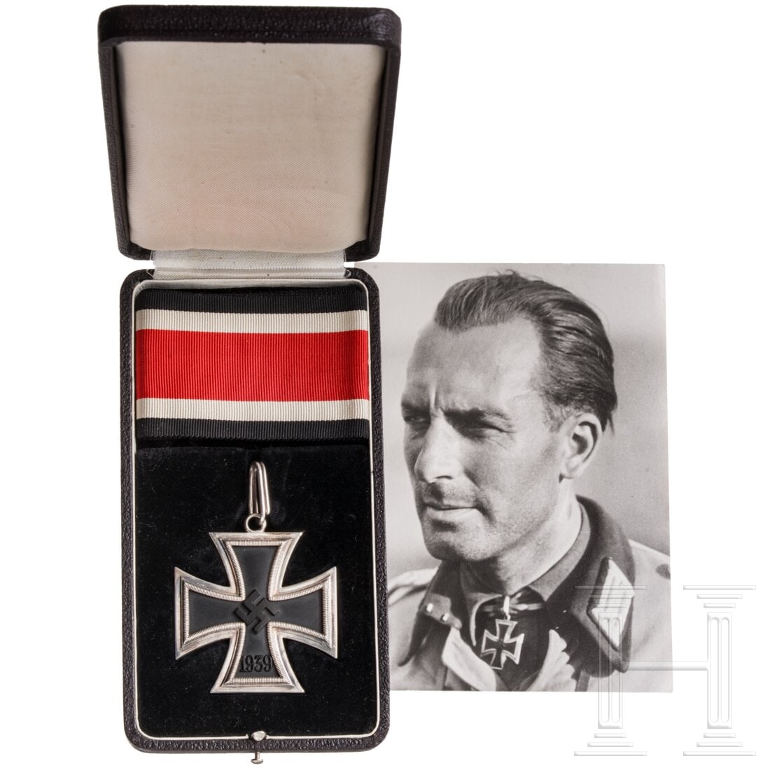 Estate of a bearer of the Oak Leaves of the Panzertruppe and "Großdeutschland": Estate of a bearer of the Oak Leaves of the Panzertruppe and "Großdeutschland"Knight's Cross of the Iron Cross, three-part design, blackened iron core in a silver frame. The back stamped with the mar