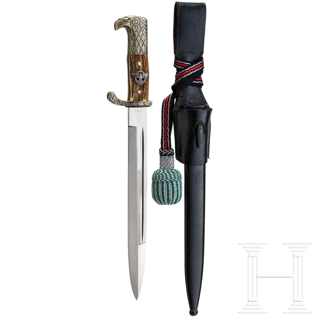 A Police dress bayonet with leather frog and portepee, manufacturer WKC: A Police dress bayonet with leather frog and portepee, manufacturer WKCDie Klinge in gutem Zustand mit Herstellermarkierung WKC, aufgenietete Griffschalen aus Hirschhorn mit Polizeiadler, vernickeltes
