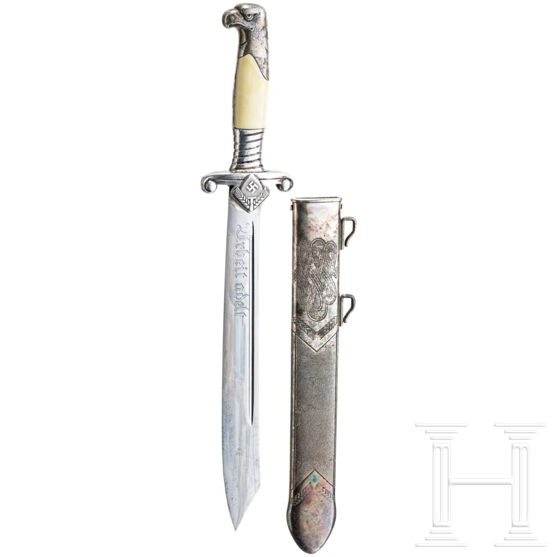 A M 37 RAD leader's hewer, manufacturer Alcoso (1 of 2)