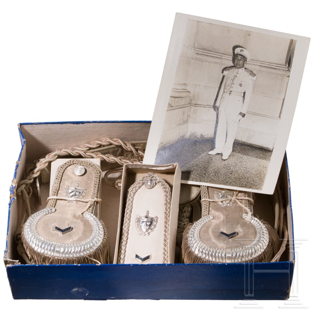 A set of insignias of a Cuban officer with a photo of the wearer, 20th century (1 of 5)