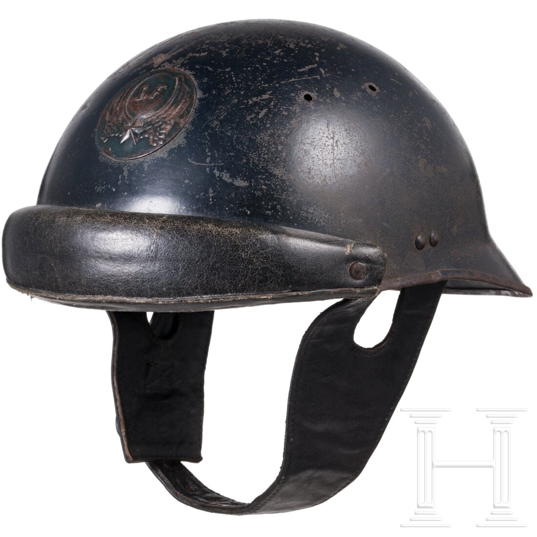 A M 37 helmet for the Air Force: A M 37 helmet for the Air Force-+Condition: II -