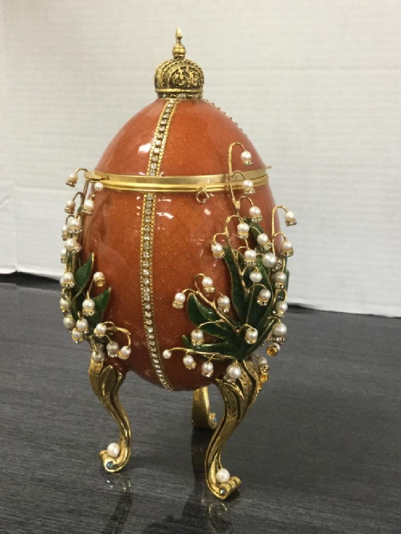 "Lilies of The Valley"  Vivian Alexander Egg Pocketbook (1 of 7)