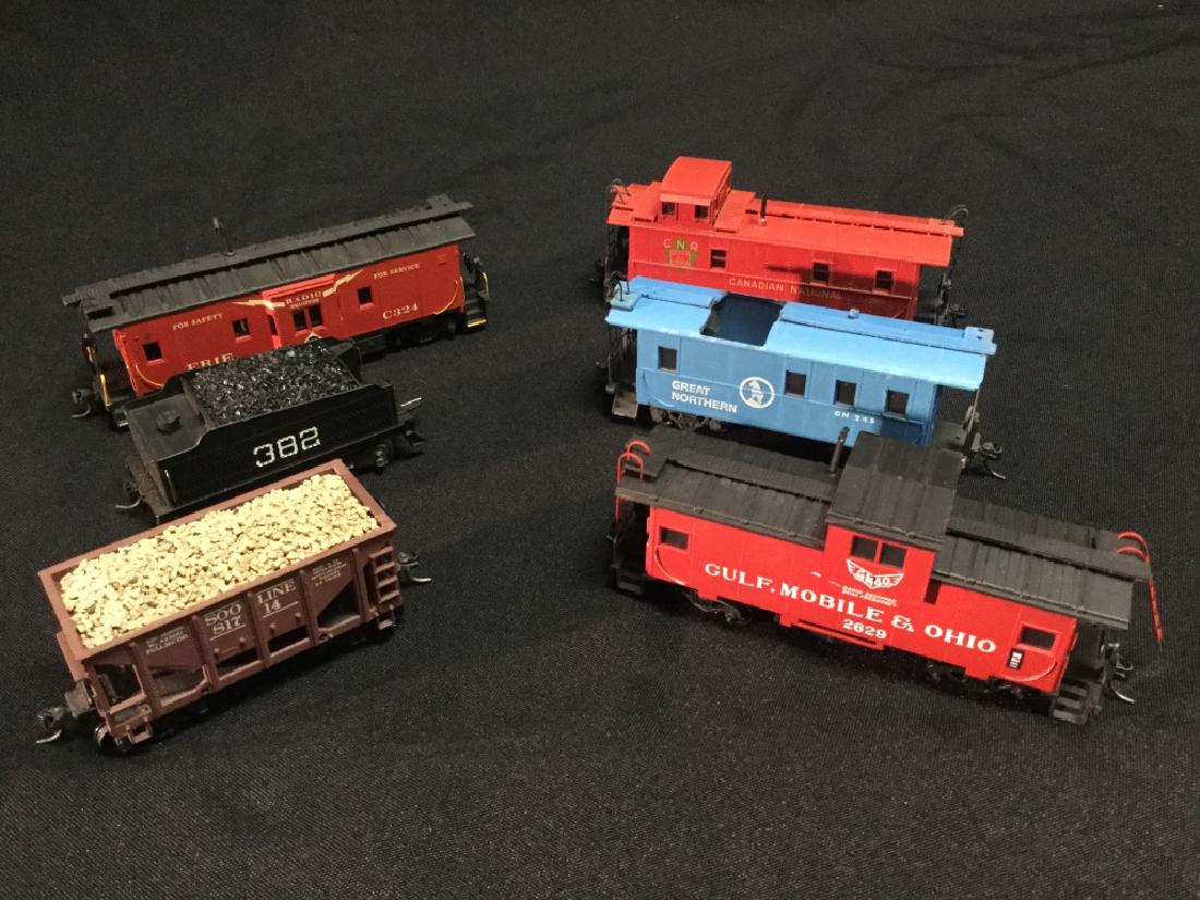 Lot of Vintage Toy Trains: Lot of Vintage Toy Trains