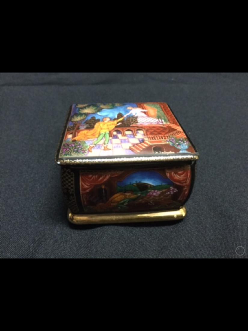 Limoge Box - Genre Scene (1 of 3)