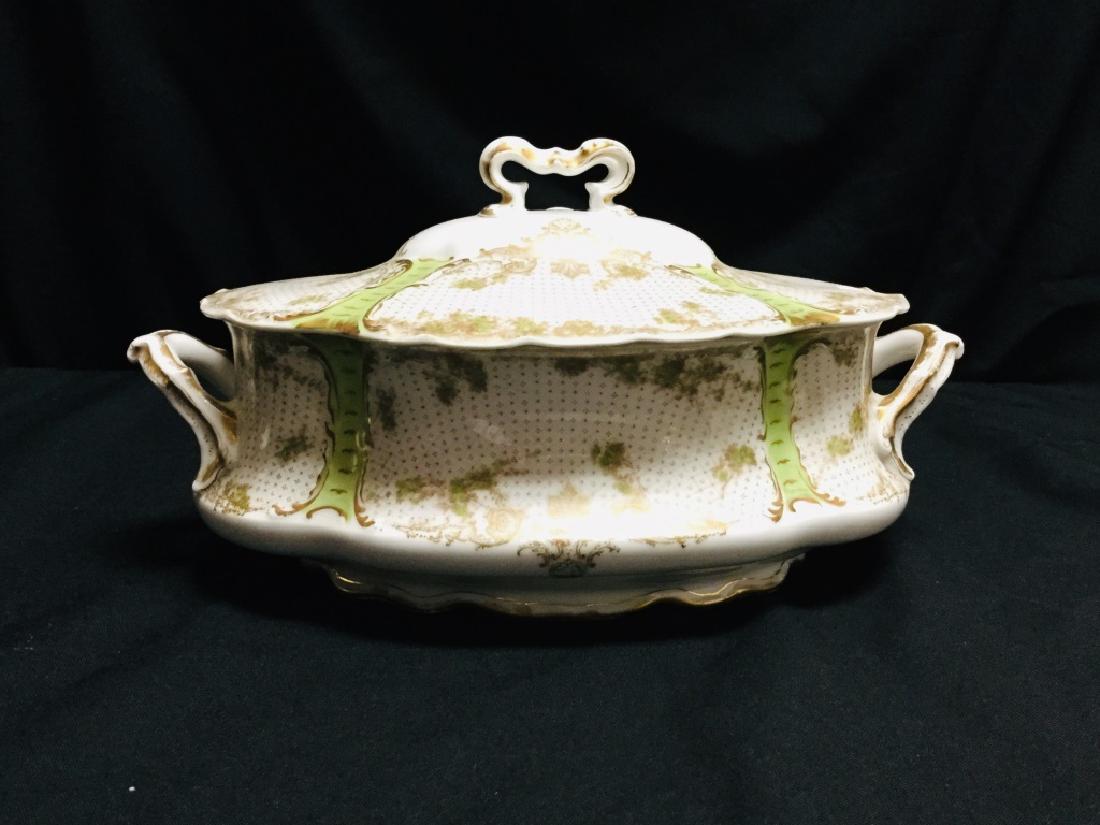 ANTIQUE LIMOGES HAVILAND LIDDED TUREEN (1 of 5)
