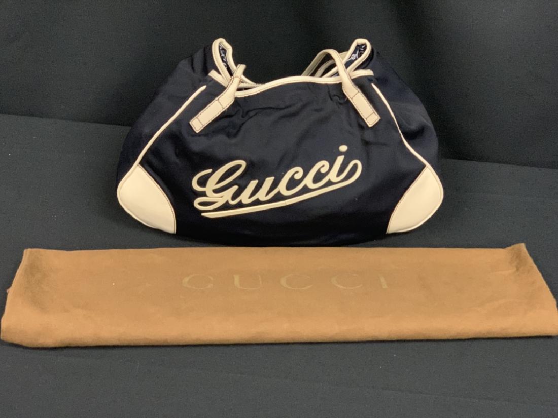 GUCCI ANCHOR CHARM CRUISE CANVAS TOTE BAG (1 of 12)