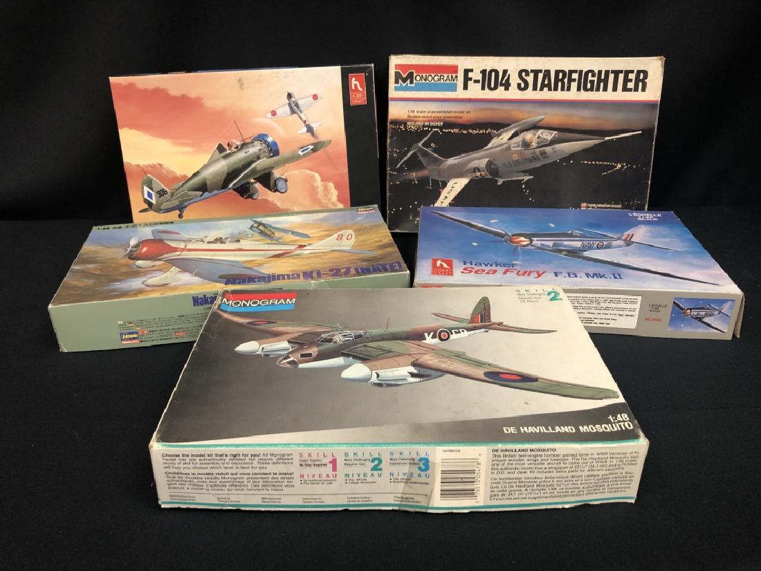 LOT OF 5 1:48 MODEL AIRPLANES KITS WAR PLANES (1 of 10)